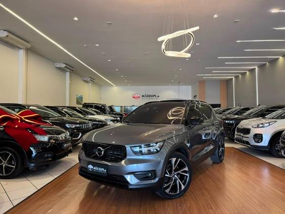 VOLVO XC40 2.0 T5 GASOLINA R-DESIGN AWD GEARTRONIC VOLVO XC40 2.0 T5 GASOLINA R-DESIGN AWD GEARTRONIC